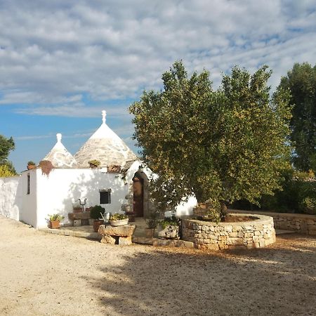 Piccolo Trullo Ostunese Le Jardin De Sophie' オストゥーニ エクステリア 写真