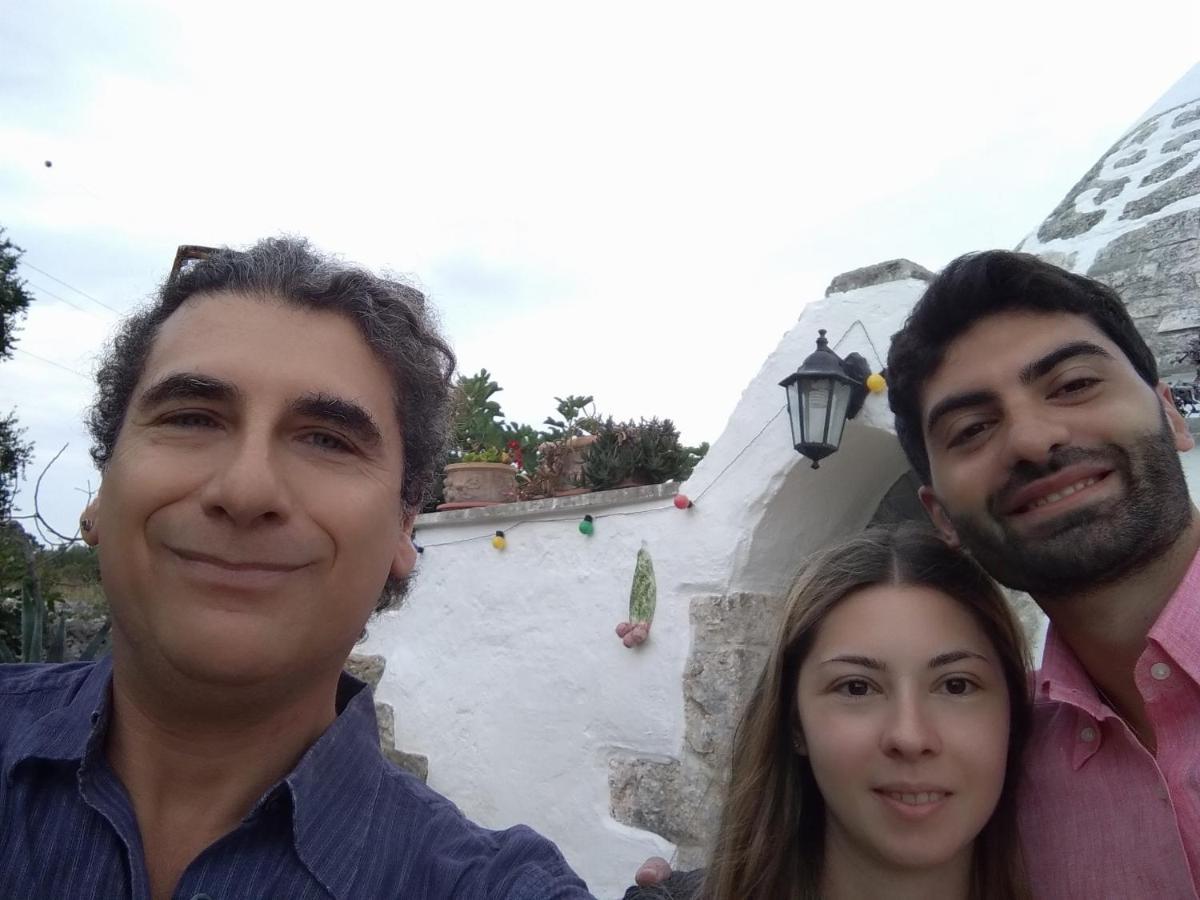 Piccolo Trullo Ostunese Le Jardin De Sophie' オストゥーニ エクステリア 写真