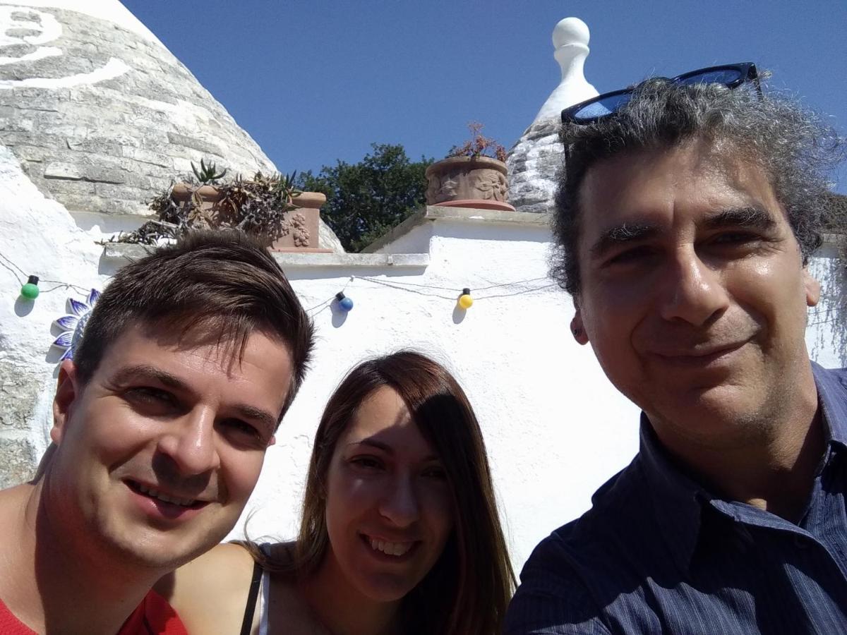 Piccolo Trullo Ostunese Le Jardin De Sophie' オストゥーニ エクステリア 写真