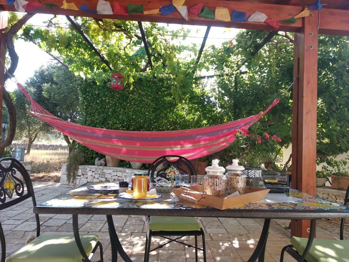 Piccolo Trullo Ostunese Le Jardin De Sophie' オストゥーニ エクステリア 写真